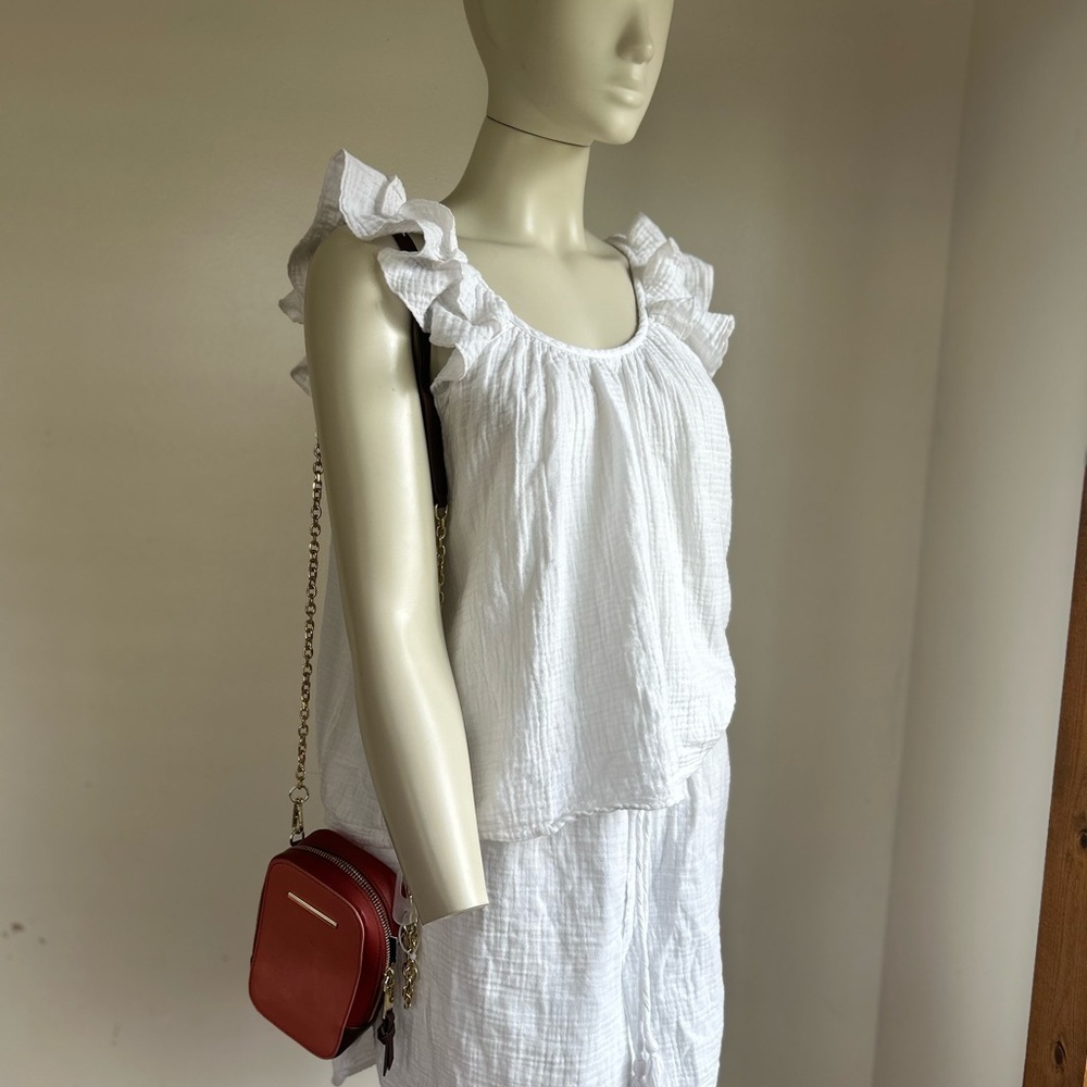 2 pieces White Ruffle Sleeve Gauze Tank L